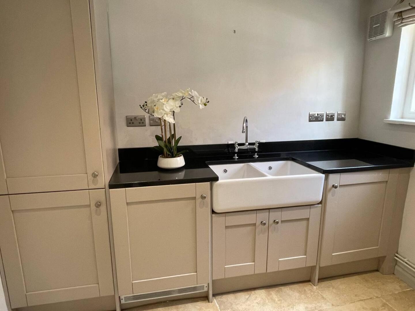 Elegant Oak Beamed House In Pretty Village - Cambridge Homehost Buckden  Exteriör bild