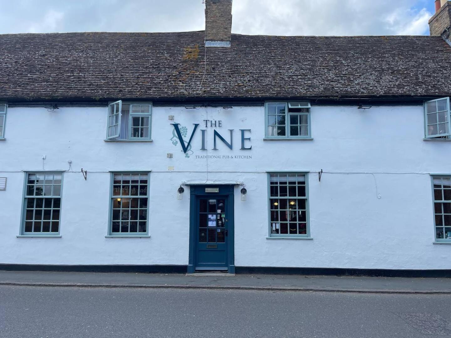 Elegant Oak Beamed House In Pretty Village - Cambridge Homehost Buckden  Exteriör bild